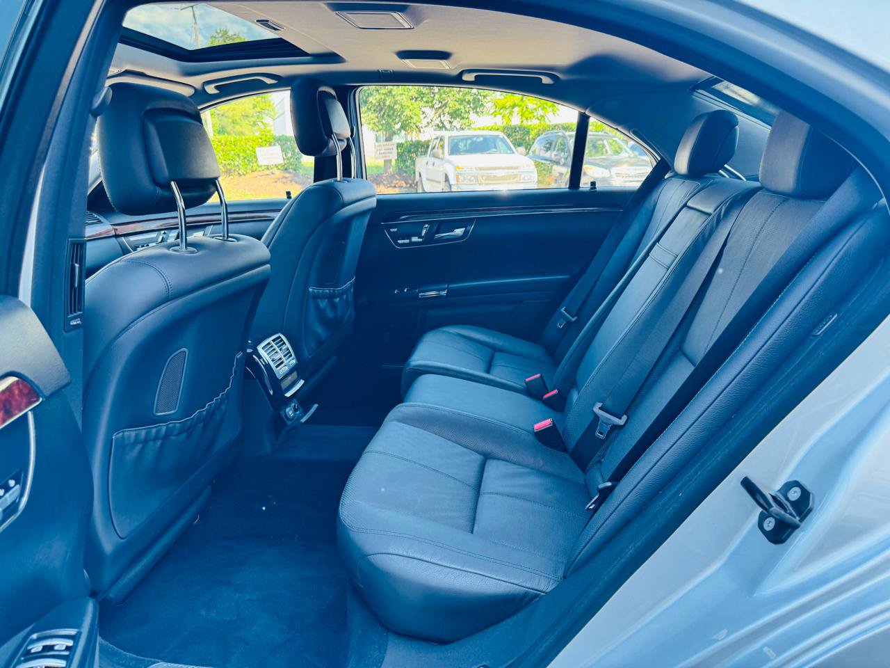 Used 2009 Mercedes-Benz S 550 4MATIC image 22