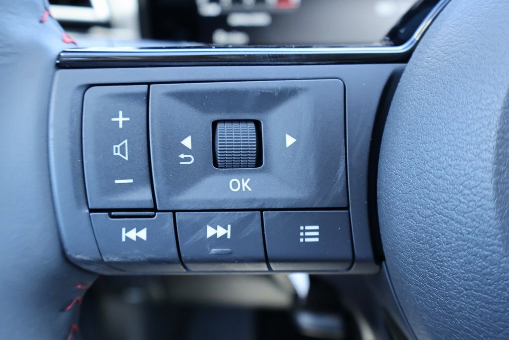 New 2026 Nissan Kicks SR image 10