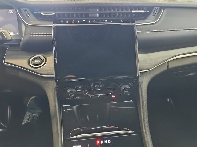 Used 2021 Jeep Grand Cherokee L Limited image 22