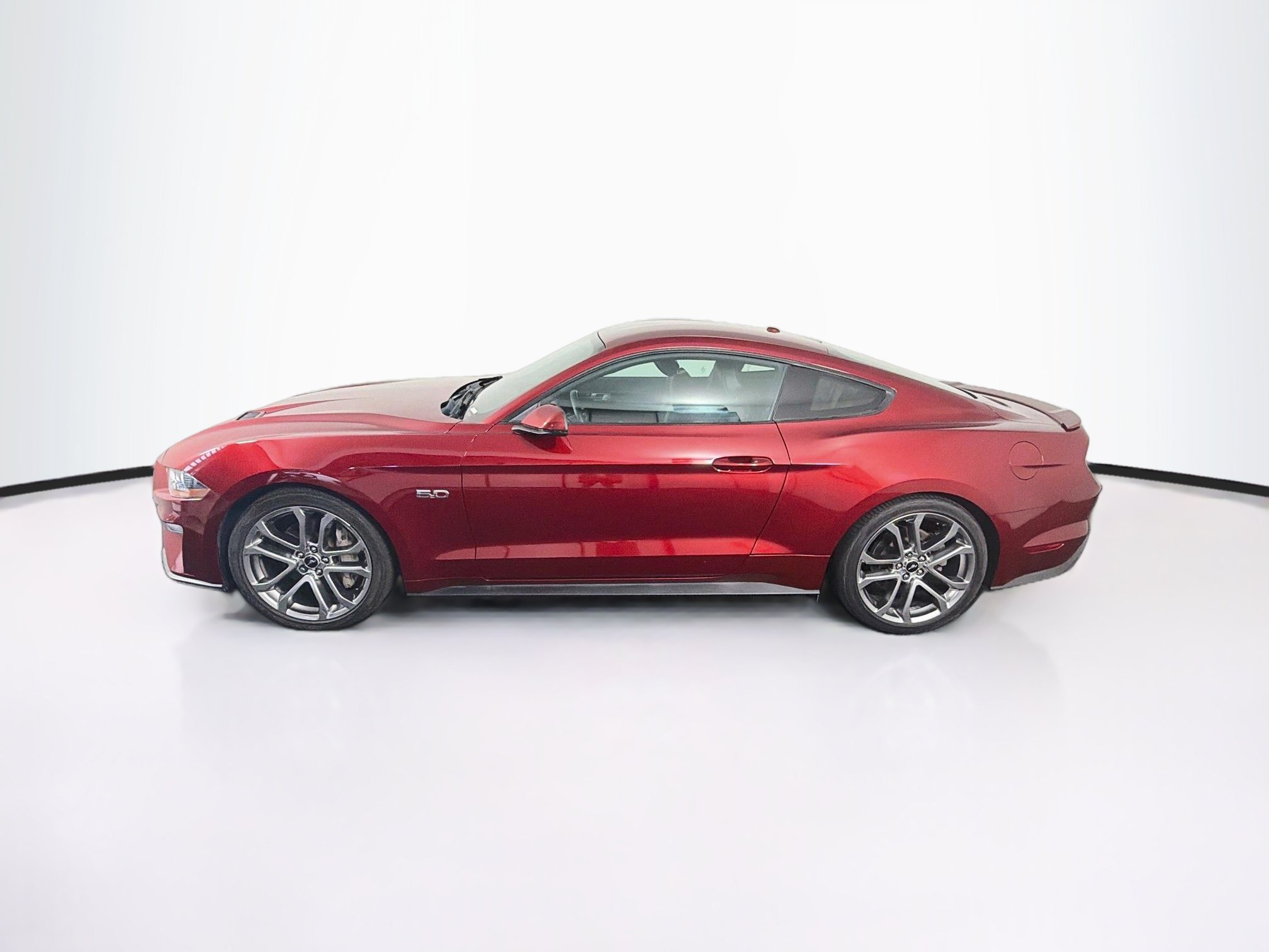 Used 2018 Ford Mustang GT Premium RWD image 4
