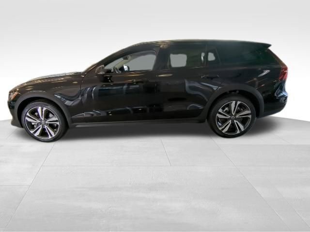 New 2025 Volvo V60 B5 Cross Country Plus w/ Protection Package Premier image 2
