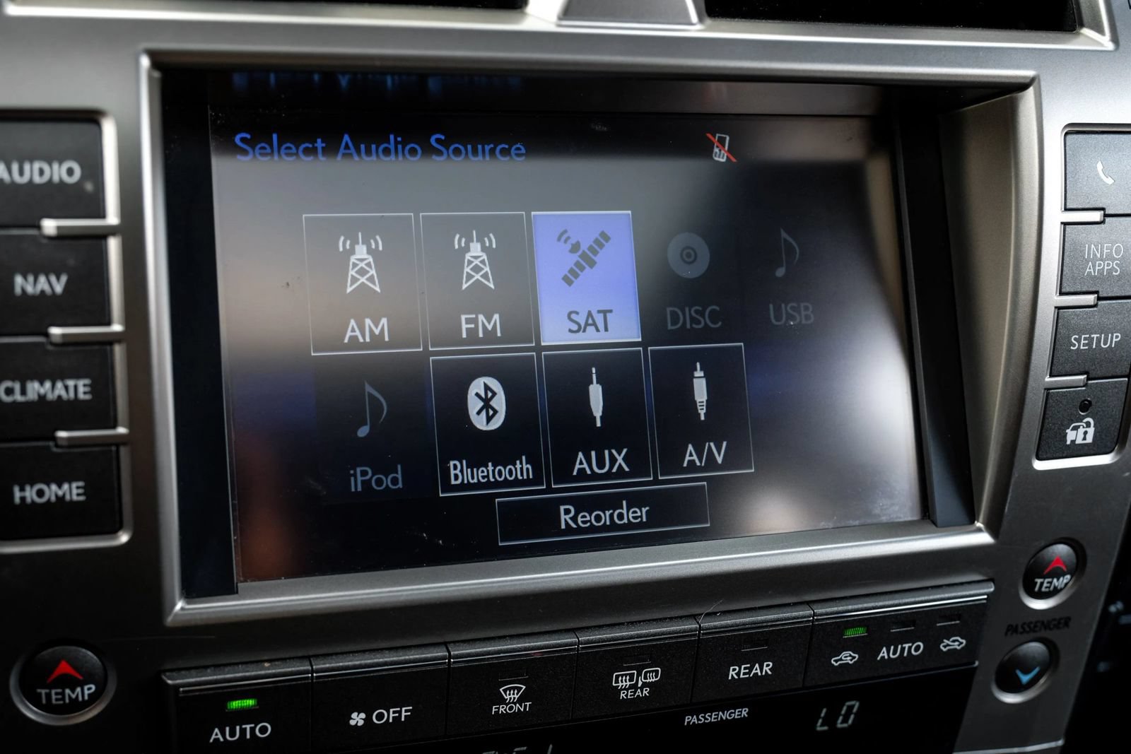 Used 2021 Lexus GX 460 Premium w/ Premium Package AWD/4WD image 37
