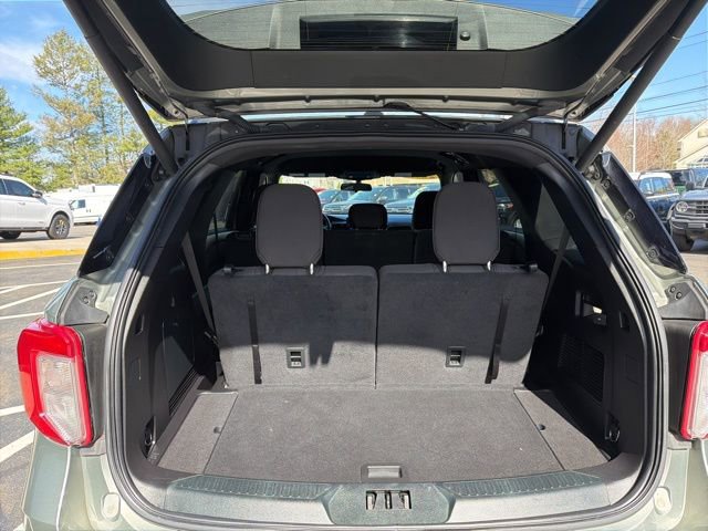 Used 2020 Ford Explorer XLT w/ Comfort Package image 7