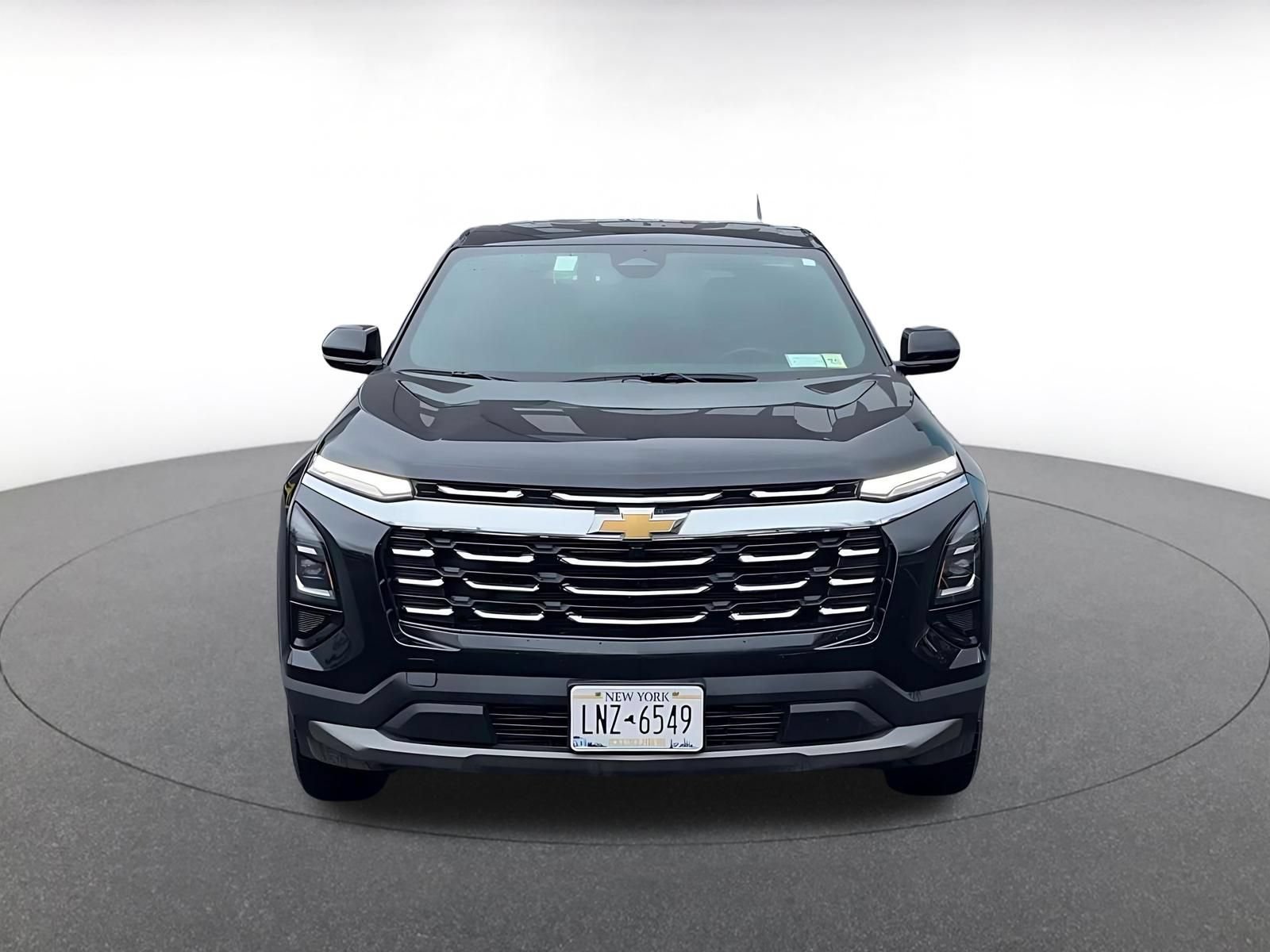 Used 2025 Chevrolet Equinox LT FWD image 4