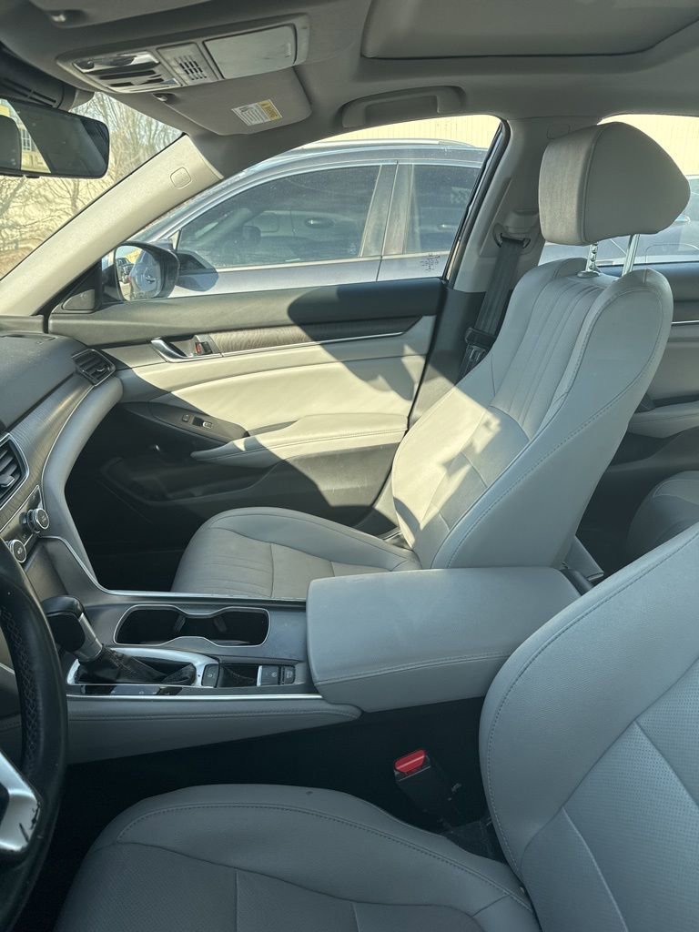 Used 2020 Honda Accord EX-L image 5