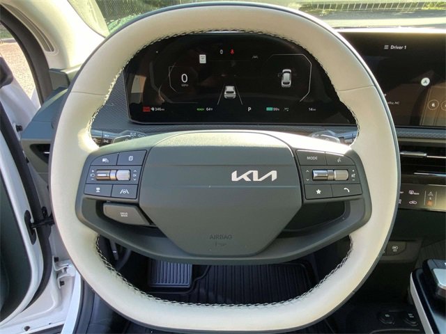 New 2025 Kia EV6 Wind image 16