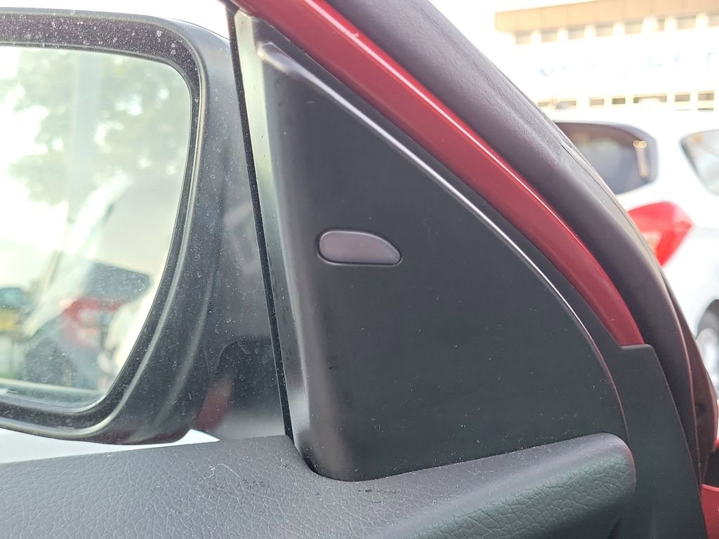 Used 2019 Nissan Rogue Sport SV image 25