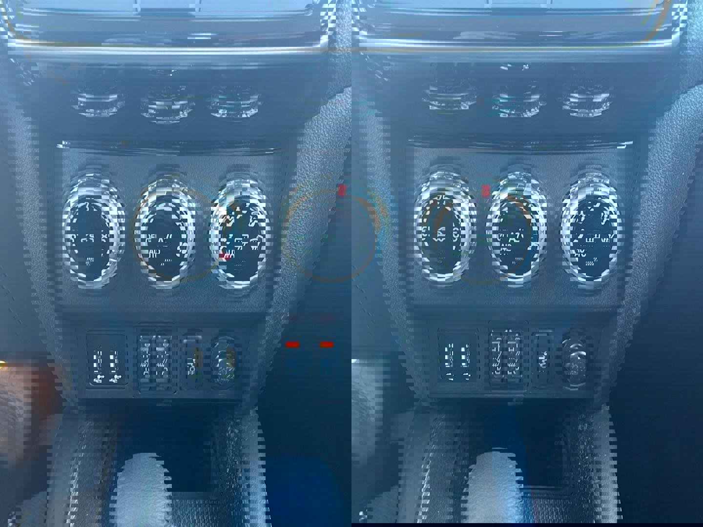 Used 2026 Mitsubishi Outlander Sport ES image 20