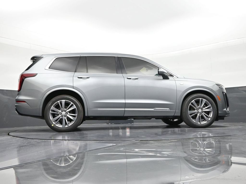Certified 2023 Cadillac XT6 Premium Luxury w/ Technology Package FWD image 25