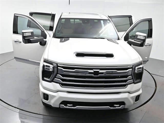 Used 2024 Chevrolet Silverado 2500 High Country w/ High Country Premium Package image 45