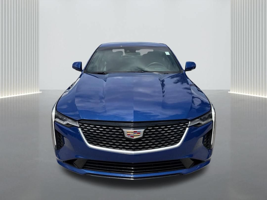 Certified 2025 Cadillac CT4 Luxury RWD image 2