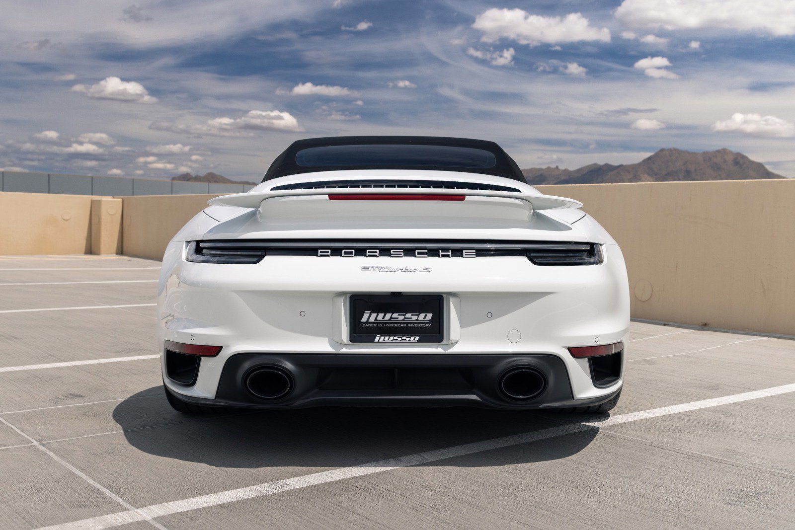 Used 2025 Porsche 911 Turbo S AWD/4WD image 33