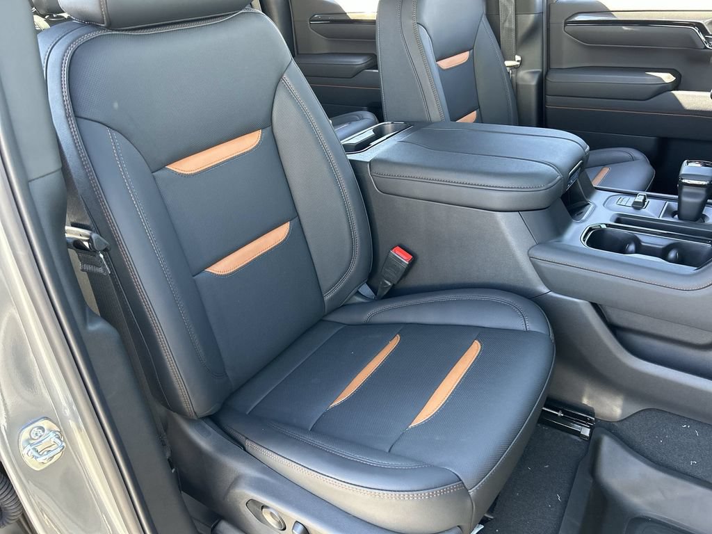 New 2026 GMC Sierra 1500 AT4 w/ AT4 Premium Package AWD/4WD image 27