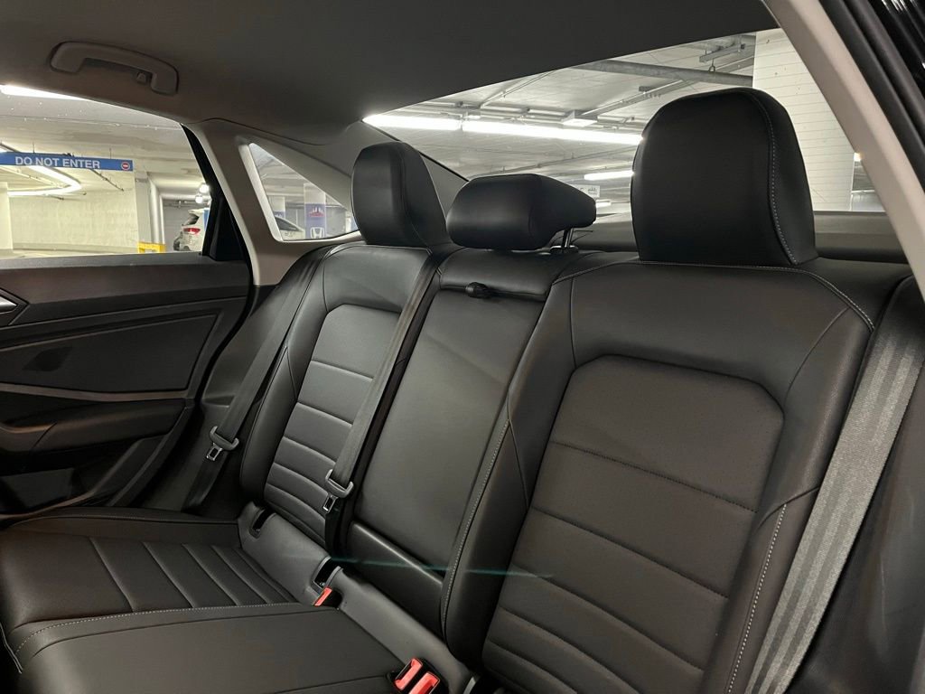 Used 2021 Volkswagen Jetta SEL image 19