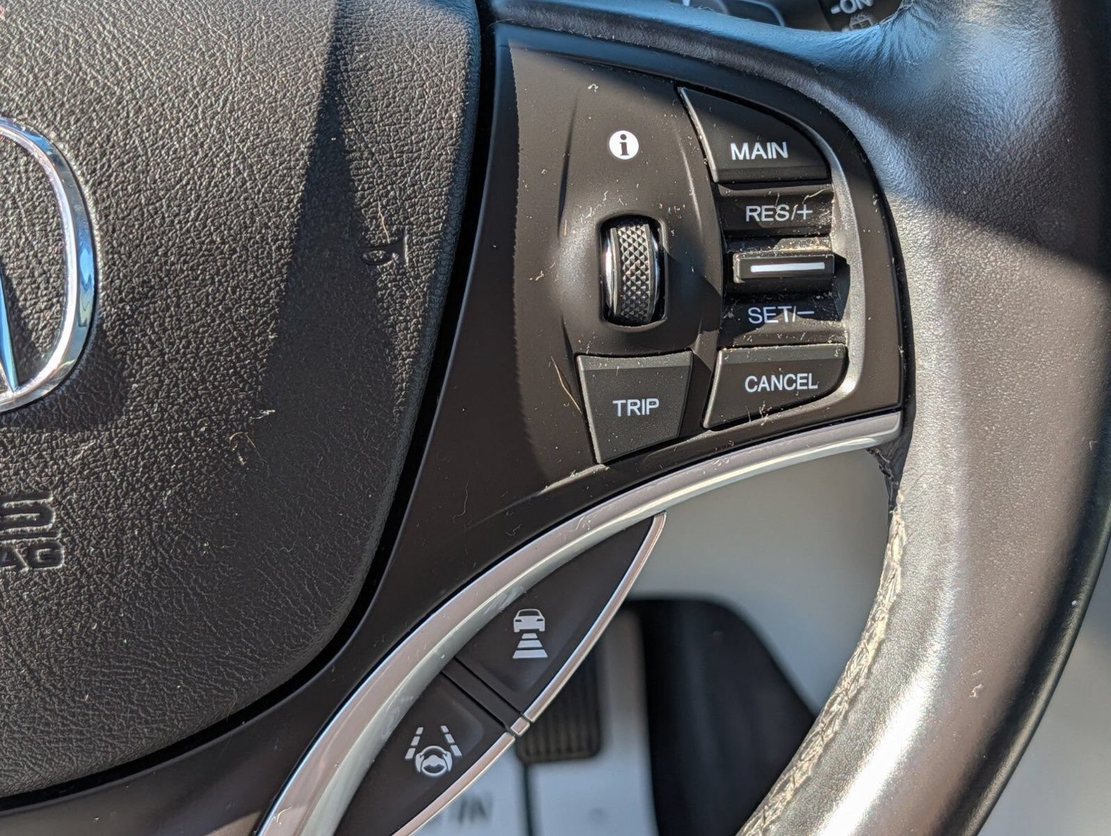 Used 2020 Acura MDX w/ Technology Package AWD/4WD image 33