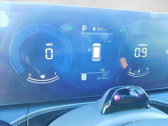 Used 2025 Hyundai Santa Fe SEL FWD image 17