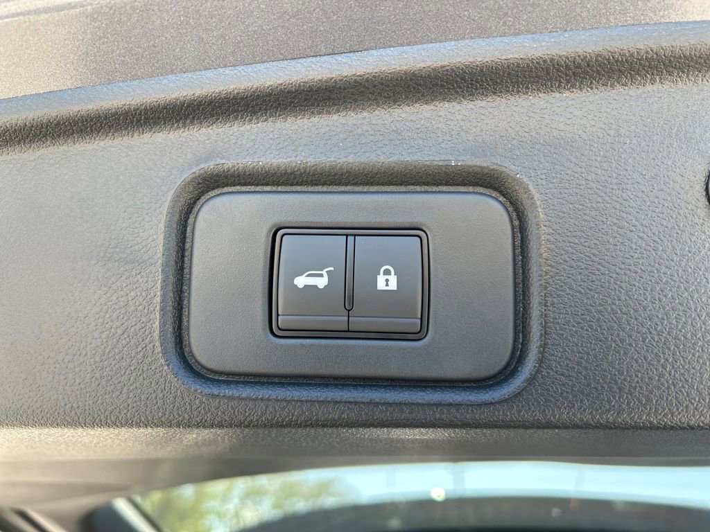 New 2026 Nissan Pathfinder SV image 52