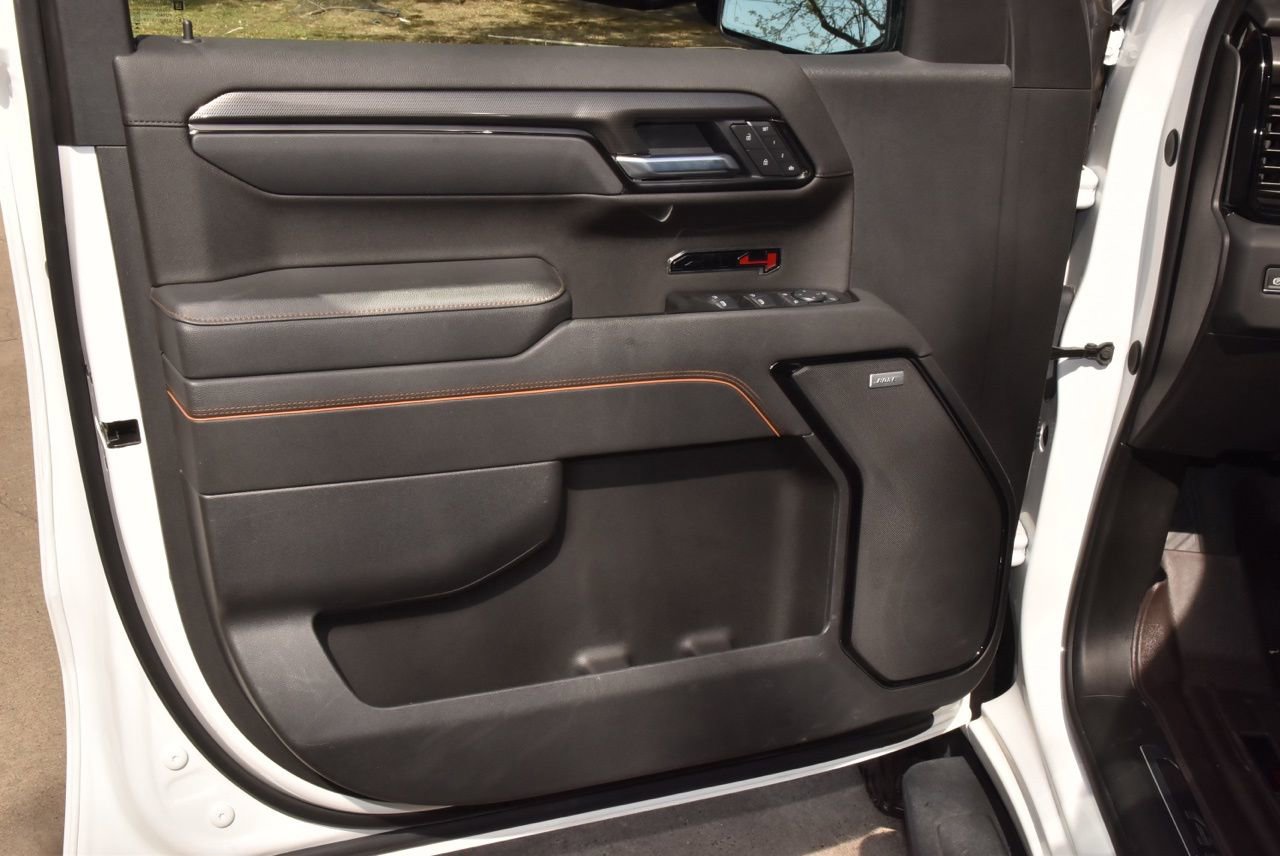 Used 2025 GMC Sierra 1500 AT4 w/ AT4 Premium Package image 36