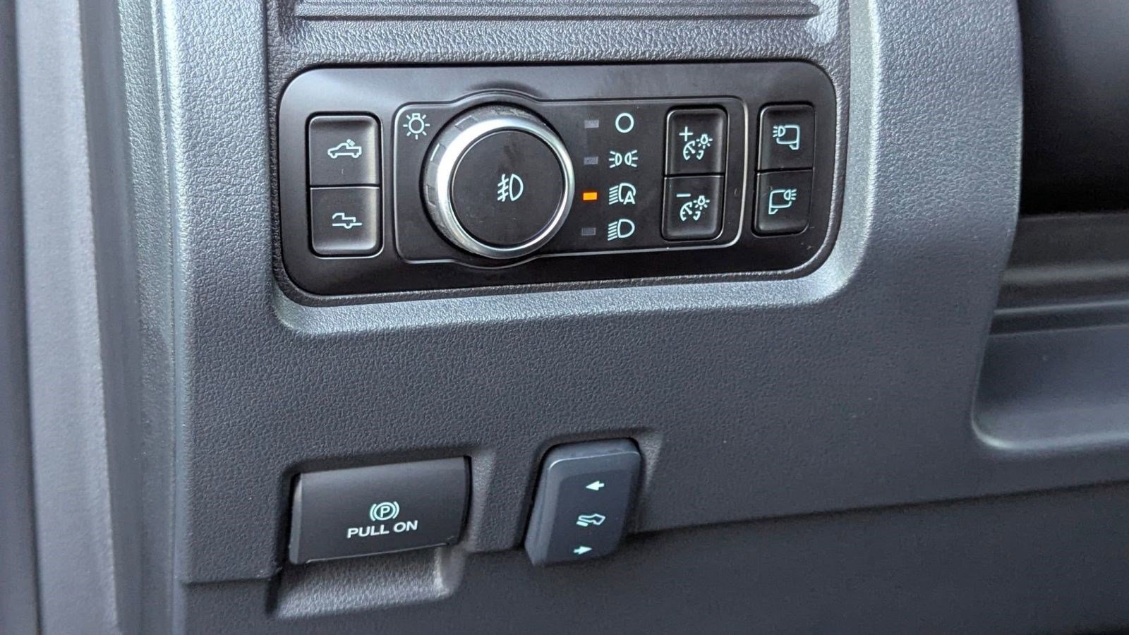 New 2026 Ford F250 Platinum image 19