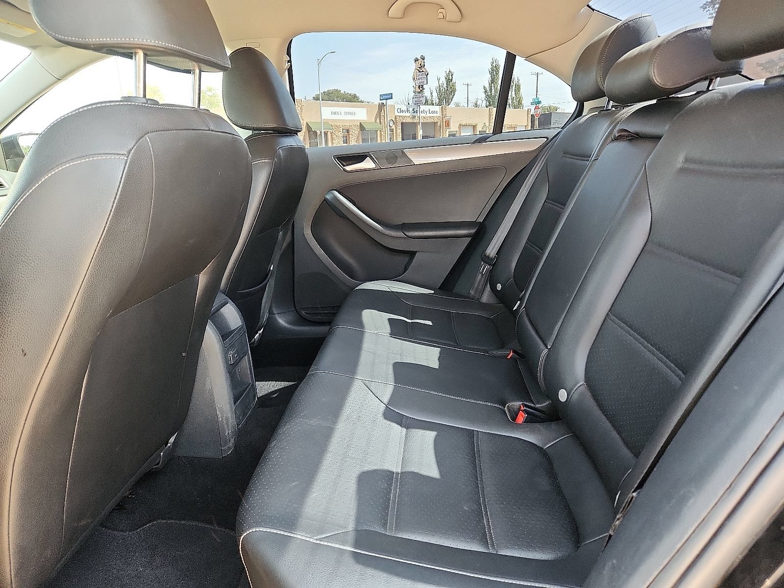 Used 2018 Volkswagen Jetta Wolfsburg Edition FWD image 8