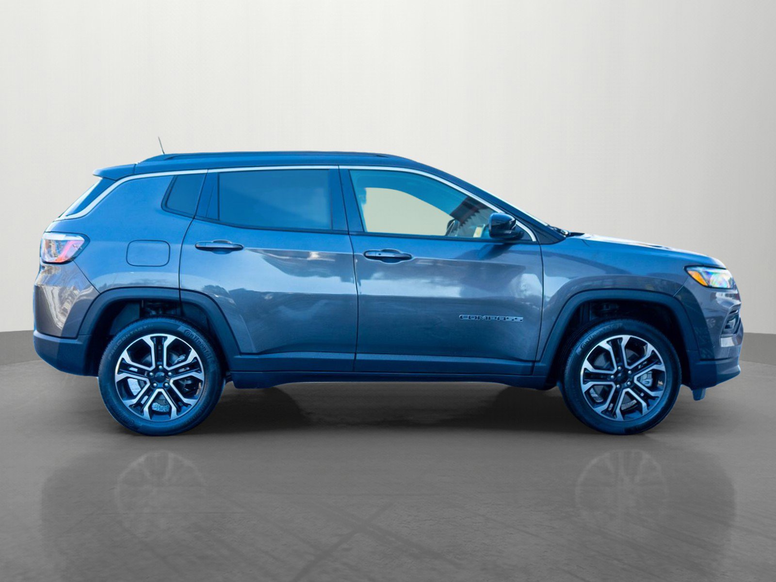 Used 2023 Jeep Compass Limited AWD/4WD image 8