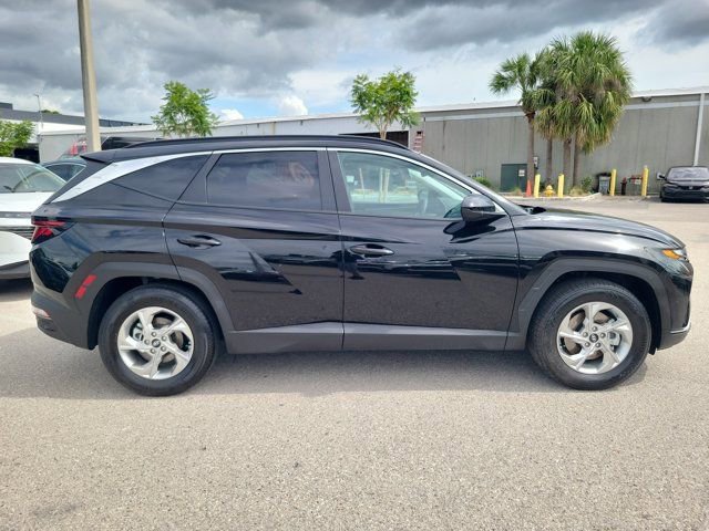 Used 2024 Hyundai Tucson SEL image 3