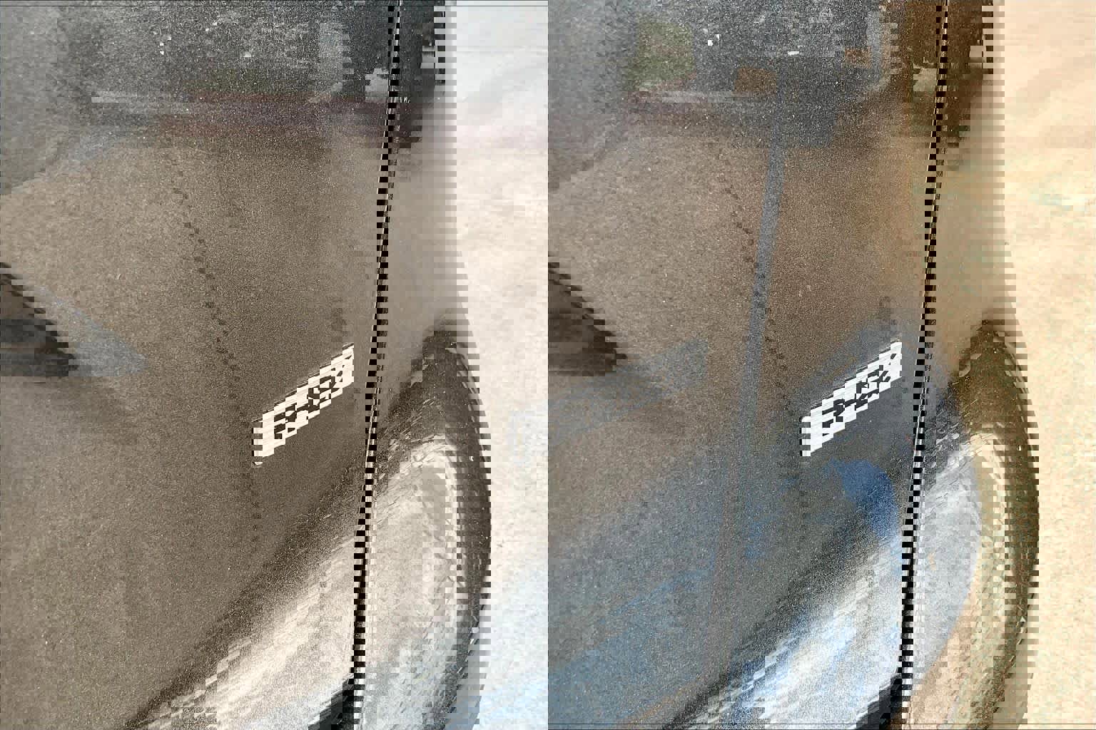 Used 2023 Kia Niro EX image 10