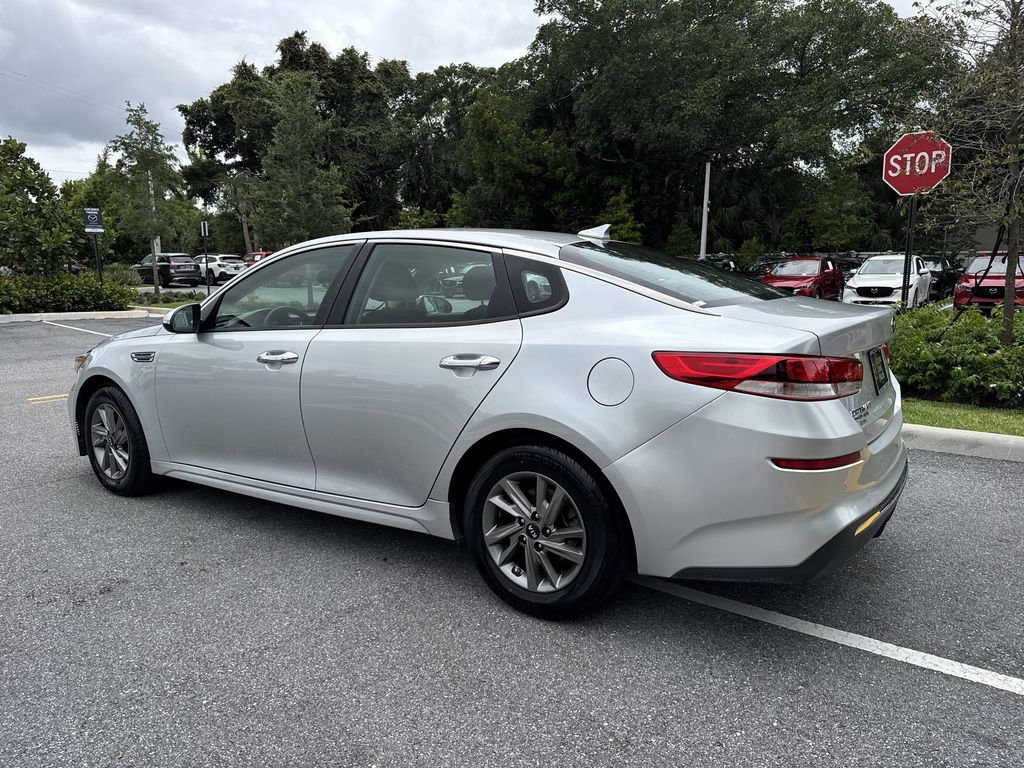 Used 2020 Kia Optima LX FWD image 12
