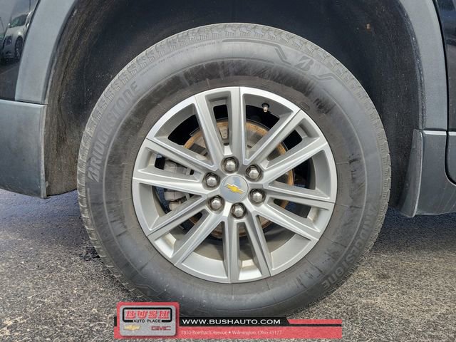 Used 2023 Chevrolet Traverse LT image 6
