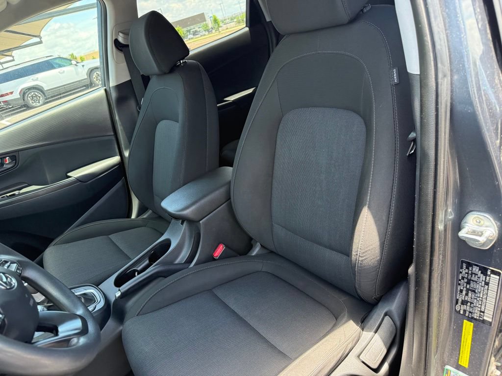 Used 2022 Hyundai Kona SEL FWD image 14