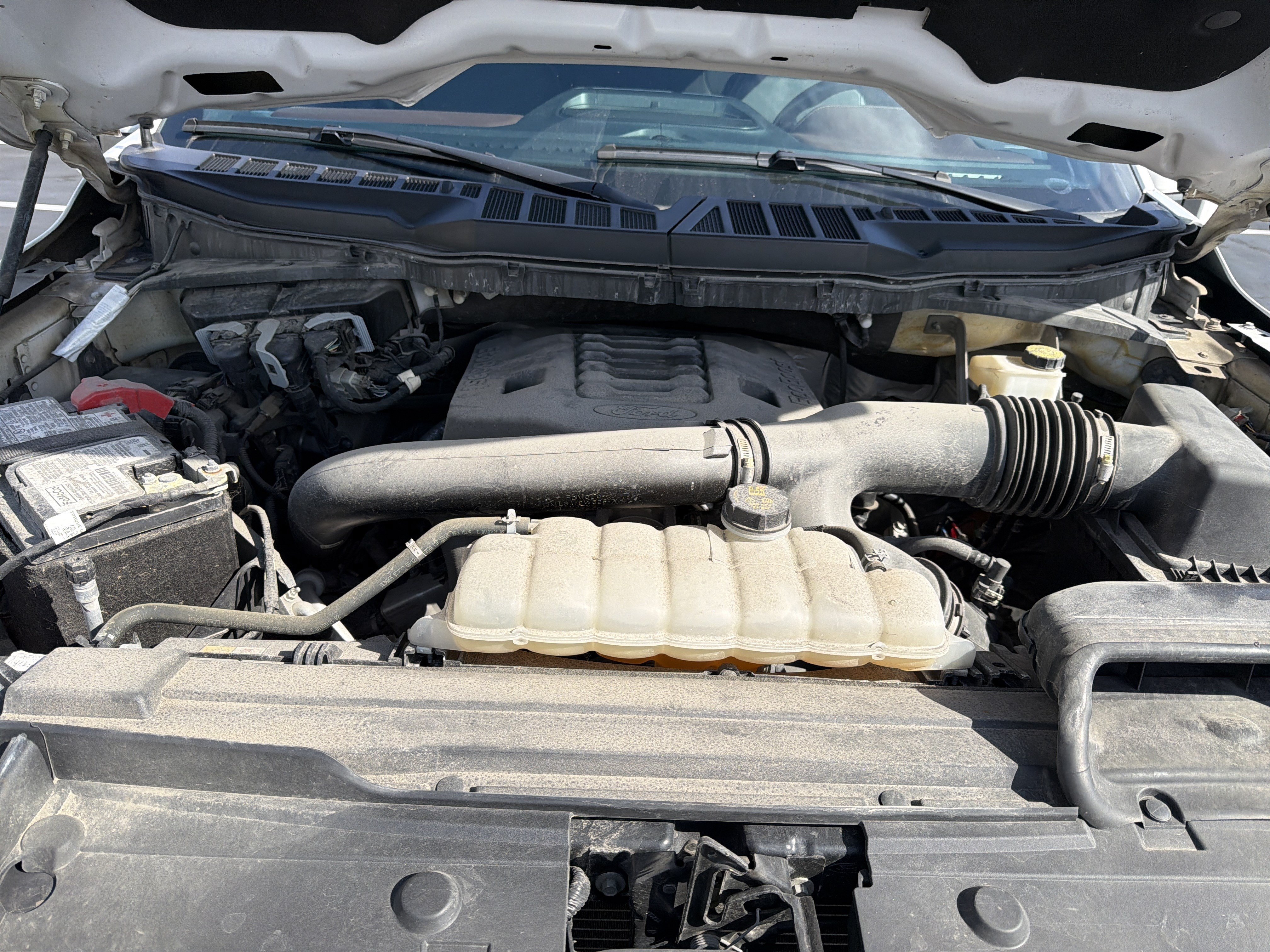 Used 2023 Ford F150 Lariat w/ Equipment Group 502A High AWD/4WD image 18