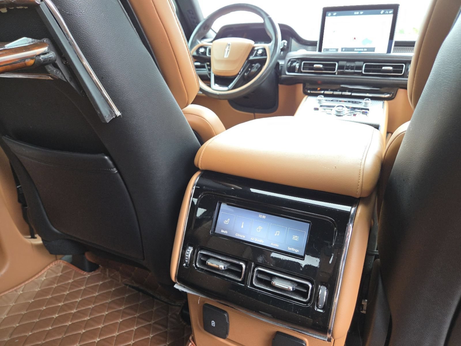 Used 2023 Lincoln Aviator Black Label AWD/4WD image 27