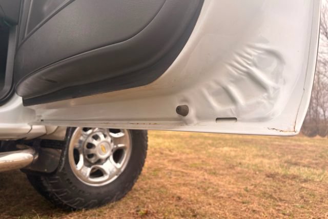 Used 2006 Chevrolet Silverado 2500 4x4 Crew Cab image 26