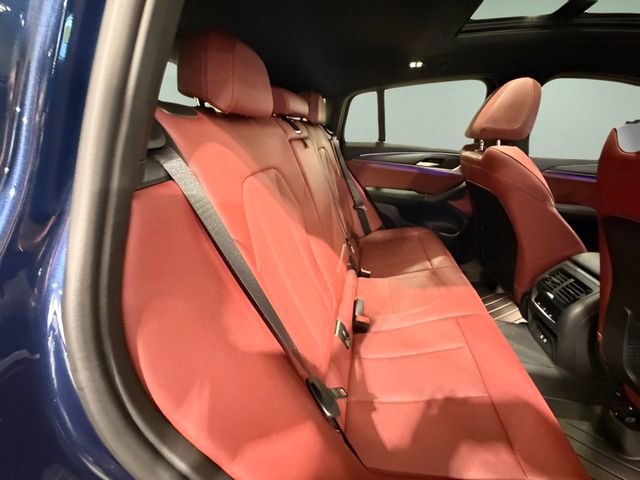 Used 2024 BMW X4 M40i w/ Premium Package image 39