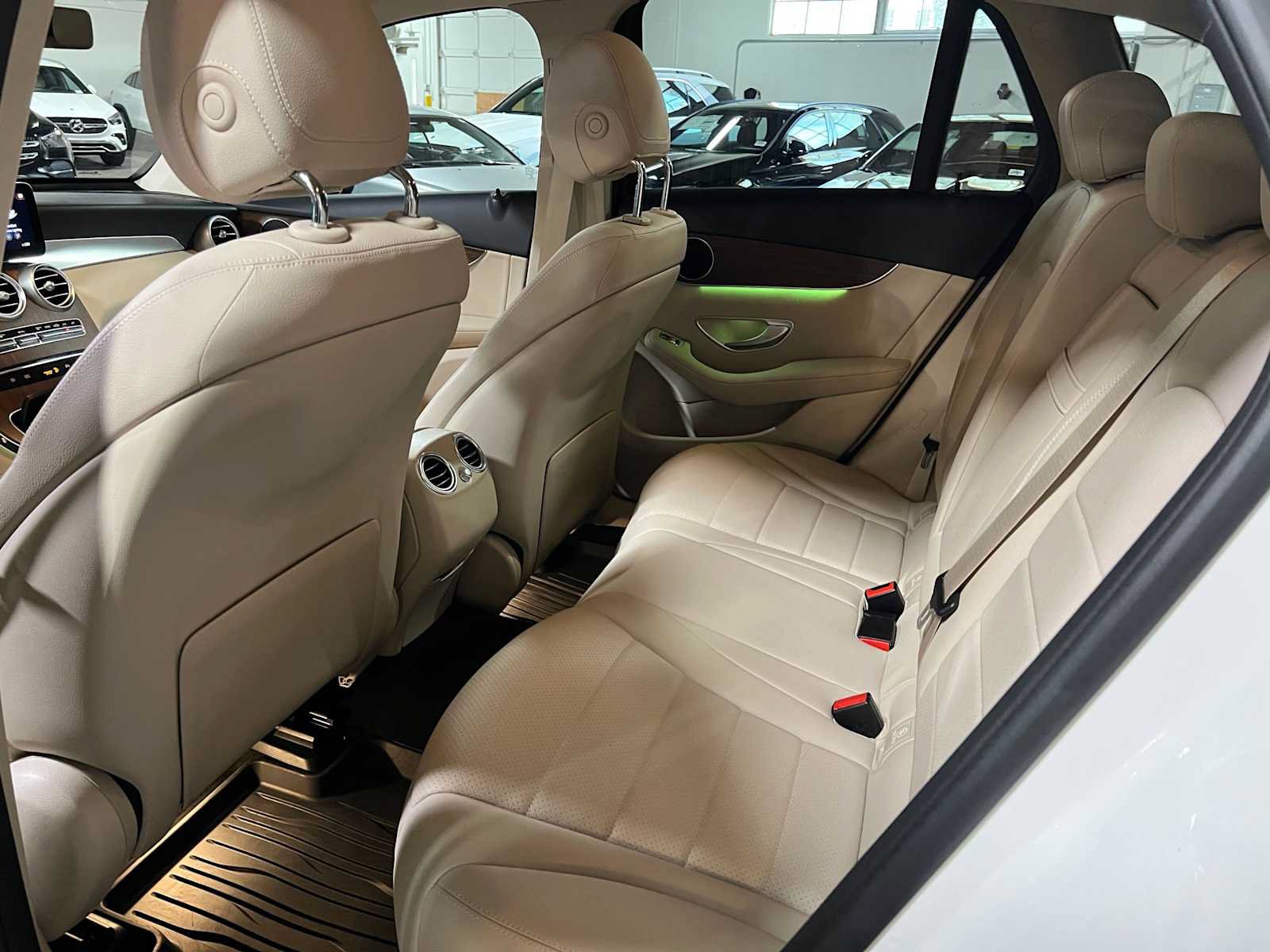 Used 2022 Mercedes-Benz GLC 300 4MATIC image 19