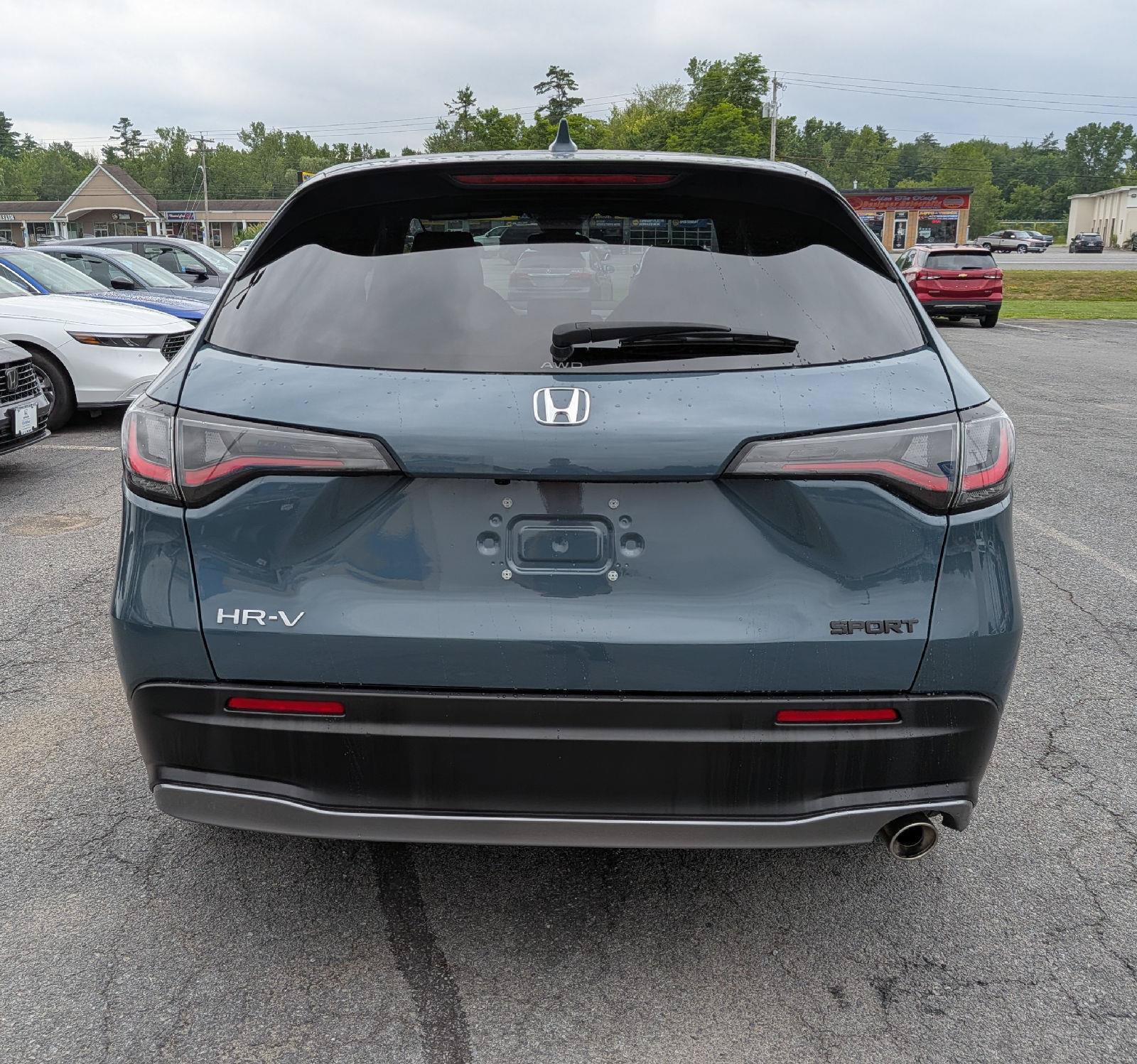Certified 2024 Honda HR-V Sport image 9