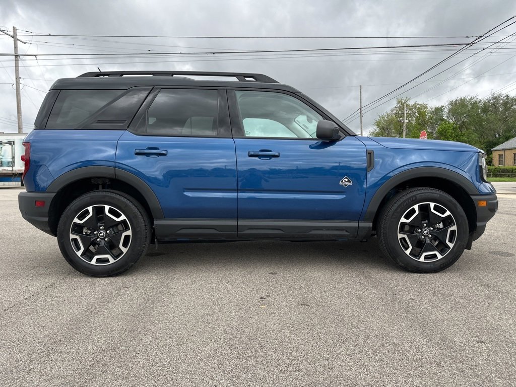 Used 2023 Ford Bronco Sport Outer Banks image 4