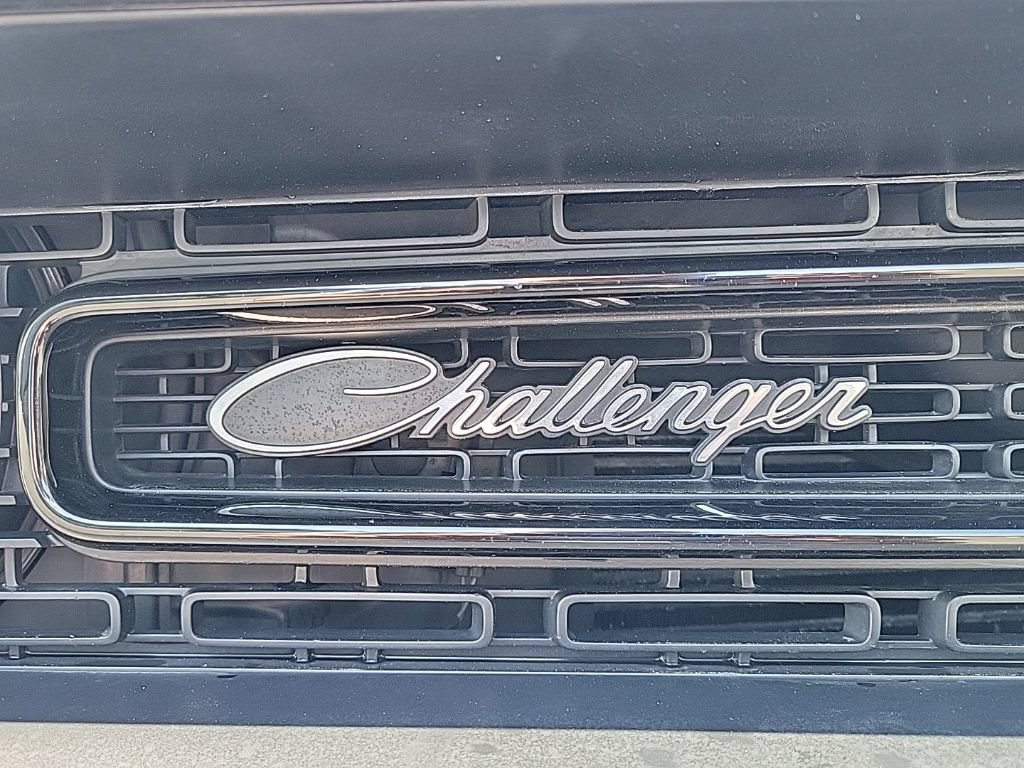 Used 2021 Dodge Challenger R/T Scat Pack RWD image 8