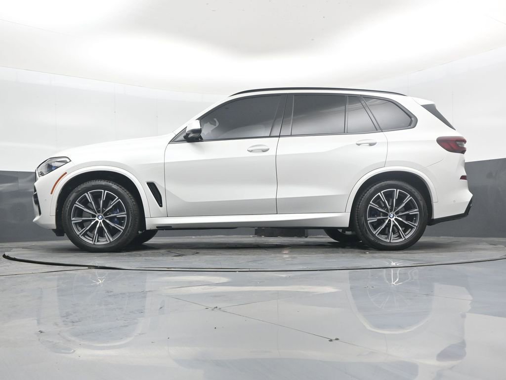 Used 2023 BMW X5 M50i w/ Executive Package AWD/4WD image 40