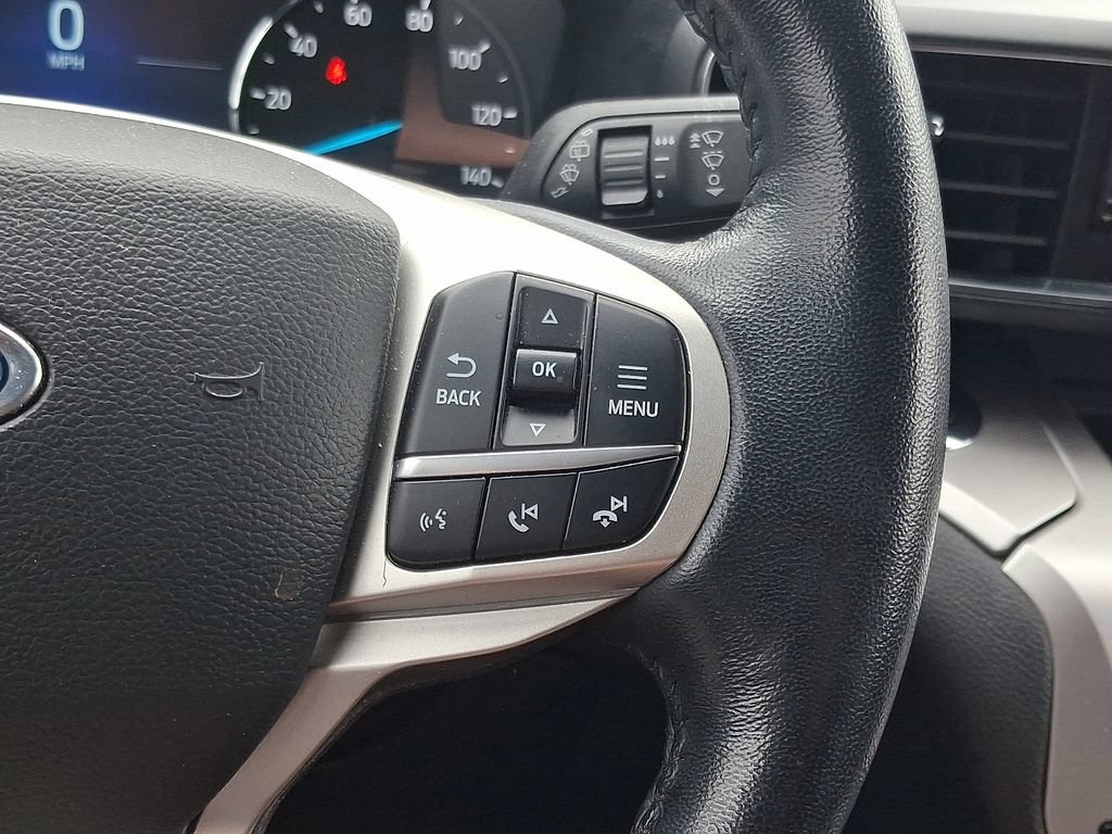 Used 2022 Ford Explorer XLT w/ Equipment Group 202A AWD/4WD image 24