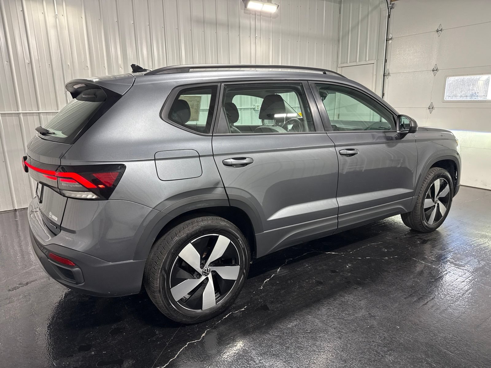Used 2025 Volkswagen Taos S AWD/4WD image 5