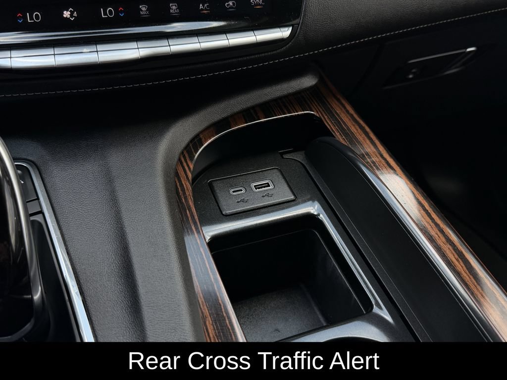 Used 2024 Cadillac Escalade Premium Luxury w/ Performance Package AWD/4WD image 25