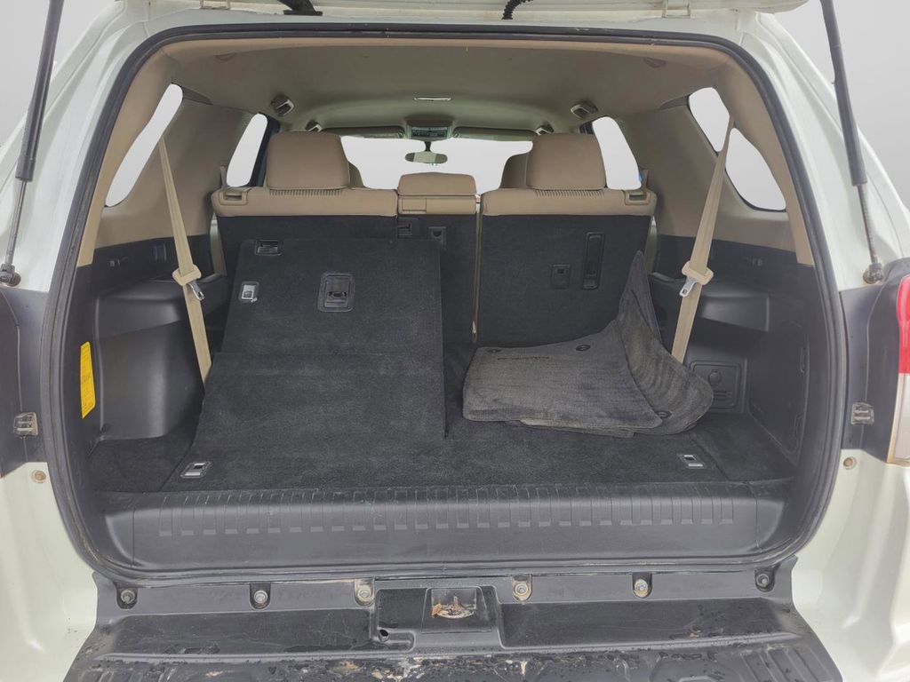 Used 2013 Toyota 4Runner SR5 w/ Convenience Pkg image 15
