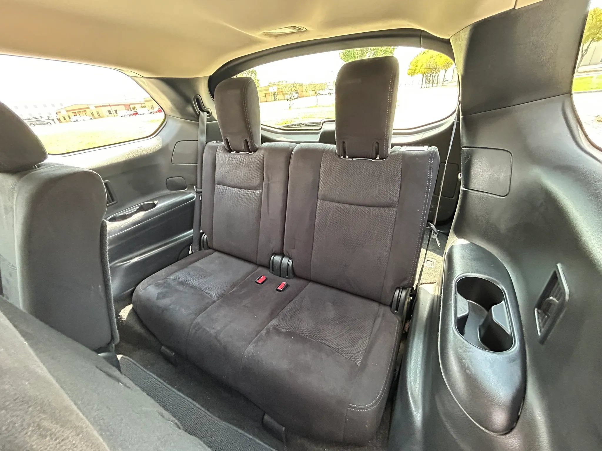 Used 2014 Nissan Pathfinder SV w/ Trailer Tow Package FWD image 14