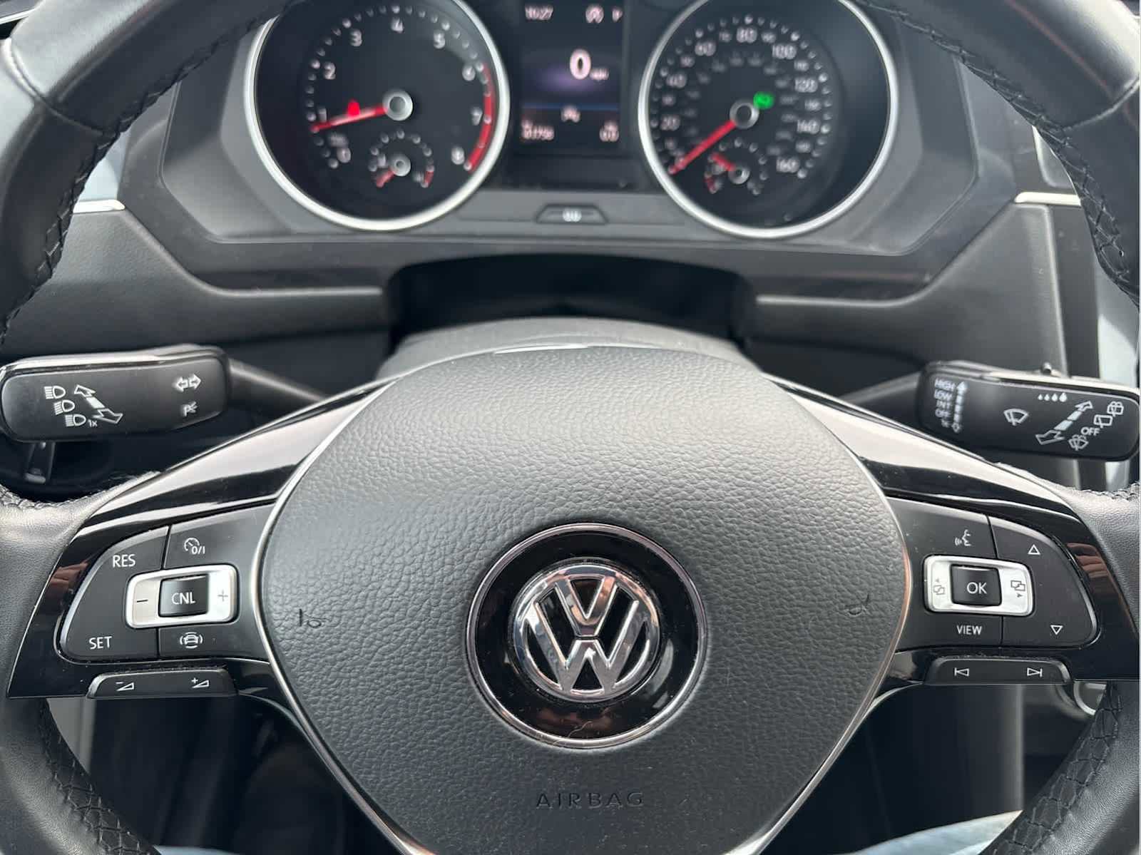 Certified 2020 Volkswagen Tiguan SE image 12