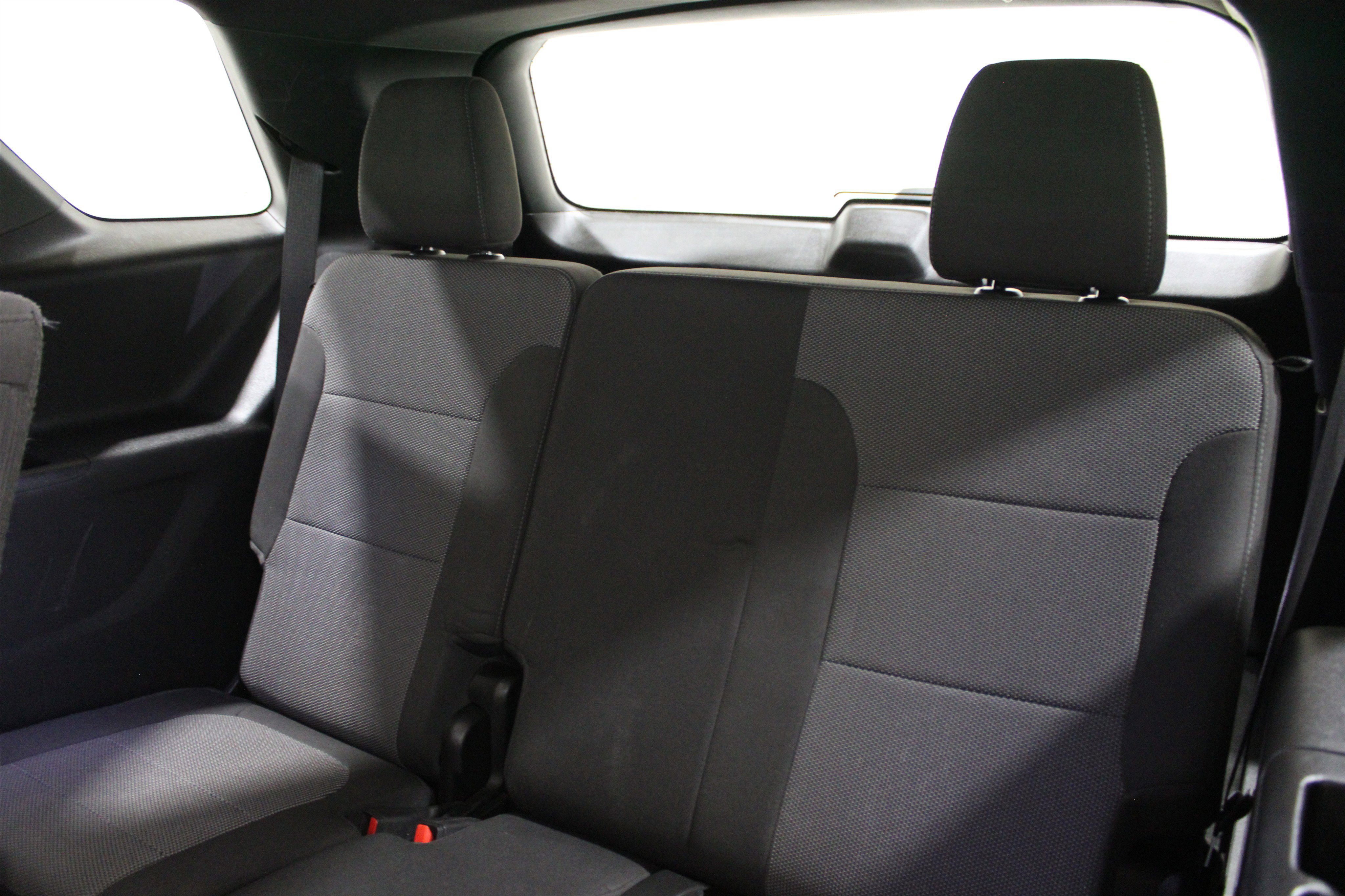 Used 2023 Chevrolet Traverse LT image 28