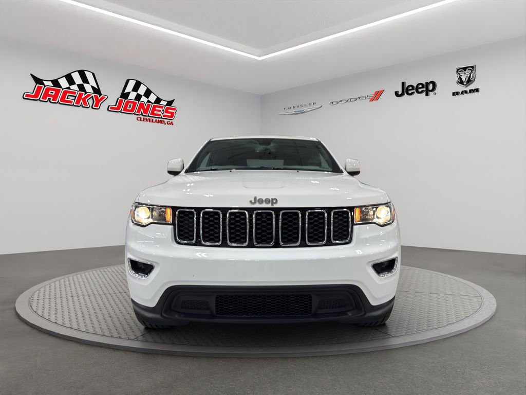 Used 2019 Jeep Grand Cherokee Laredo w/ Laredo X Package image 13