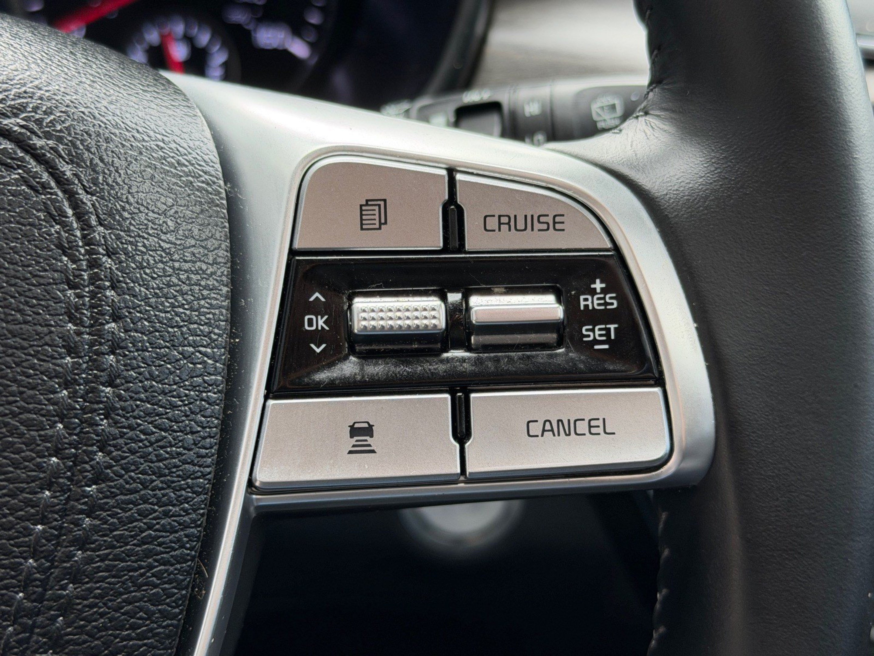 Certified 2022 Kia Telluride SX FWD image 34