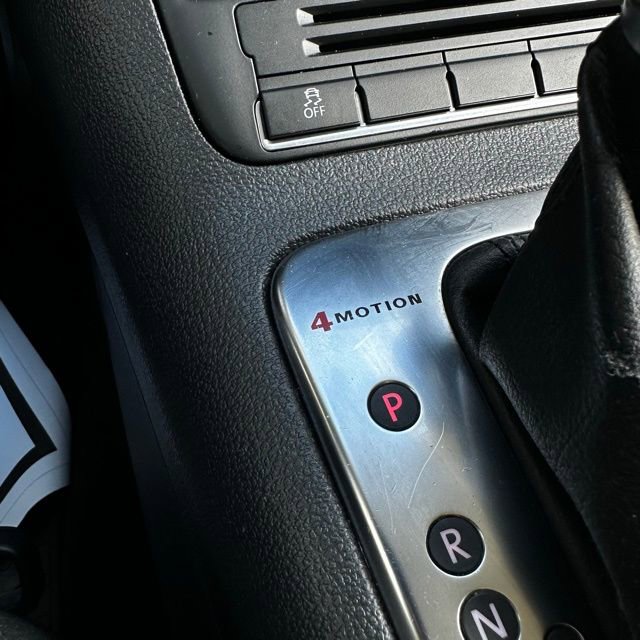 Used 2013 Volkswagen Tiguan S AWD/4WD image 27