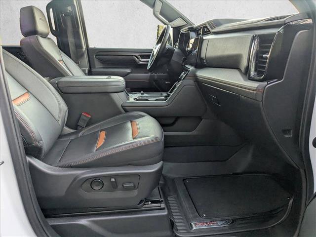 Used 2024 GMC Sierra 2500 AT4 w/ AT4 Premium Plus Package image 19